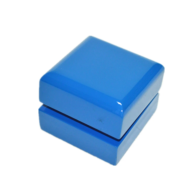 
Attractive new design beautiful blue glossy lacquer spray painting velvet lining wooden jewelry ring box <img data-src=