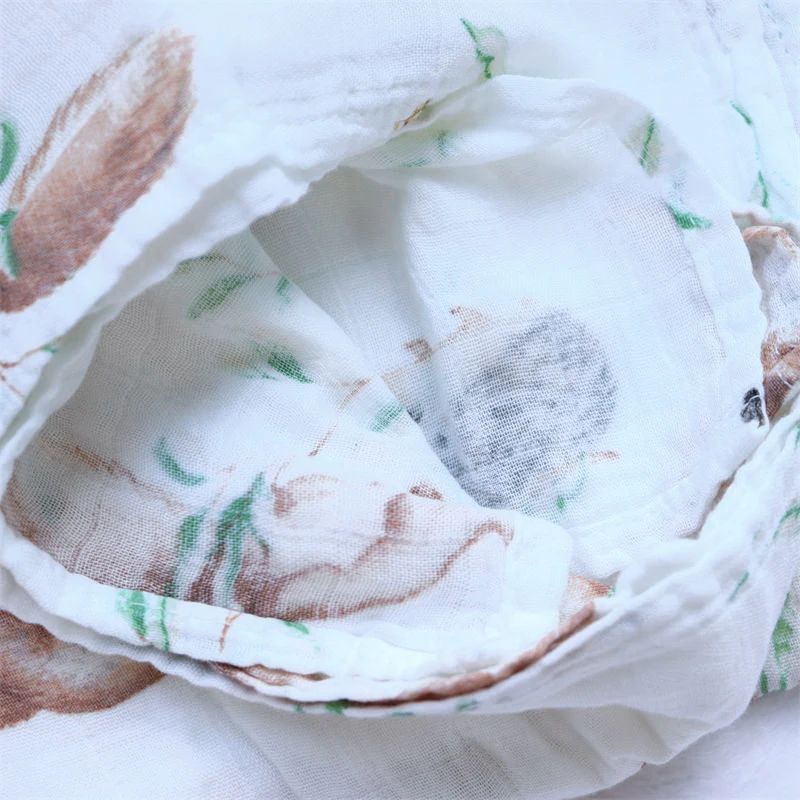 Customized Lion Cotton Yarn Comforting Towel Cute Shower Gift Set Milestone Muslin Blanket Baby Gift Box Set Newborn