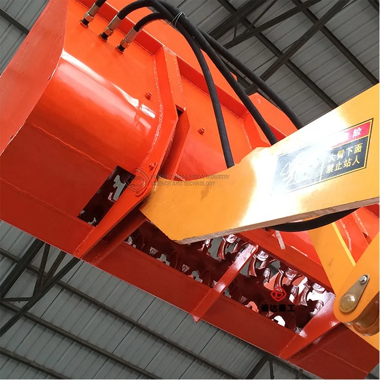 Self propelled sheep manure organic fertilizer composting equipment for sale