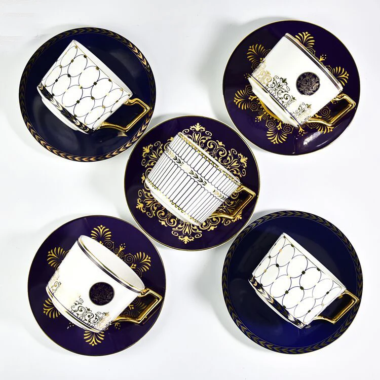 
AL 2021 Bulk Rimmed Bone China Coffee Cup Gold Handle Catering Tea Cups And Saucer Ceramic For Cappuccino 