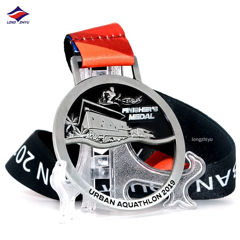 Longzhiyu 17 years logo run medals factory wholesale custom zinc alloy 5k finisher medals engraved marathon sport medals