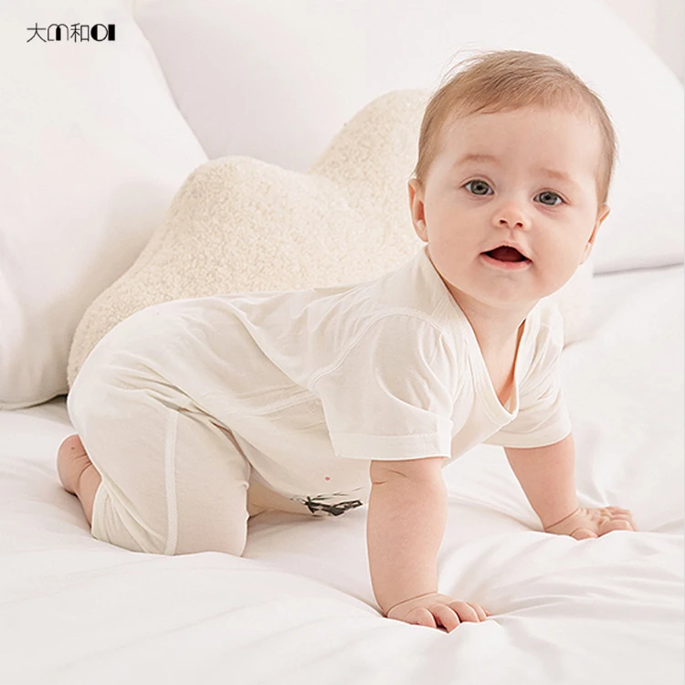 Baby jumpsuit summer thin short sleeved baby jumpsuit cute crawling suit newborn baby pullover boneless clothes