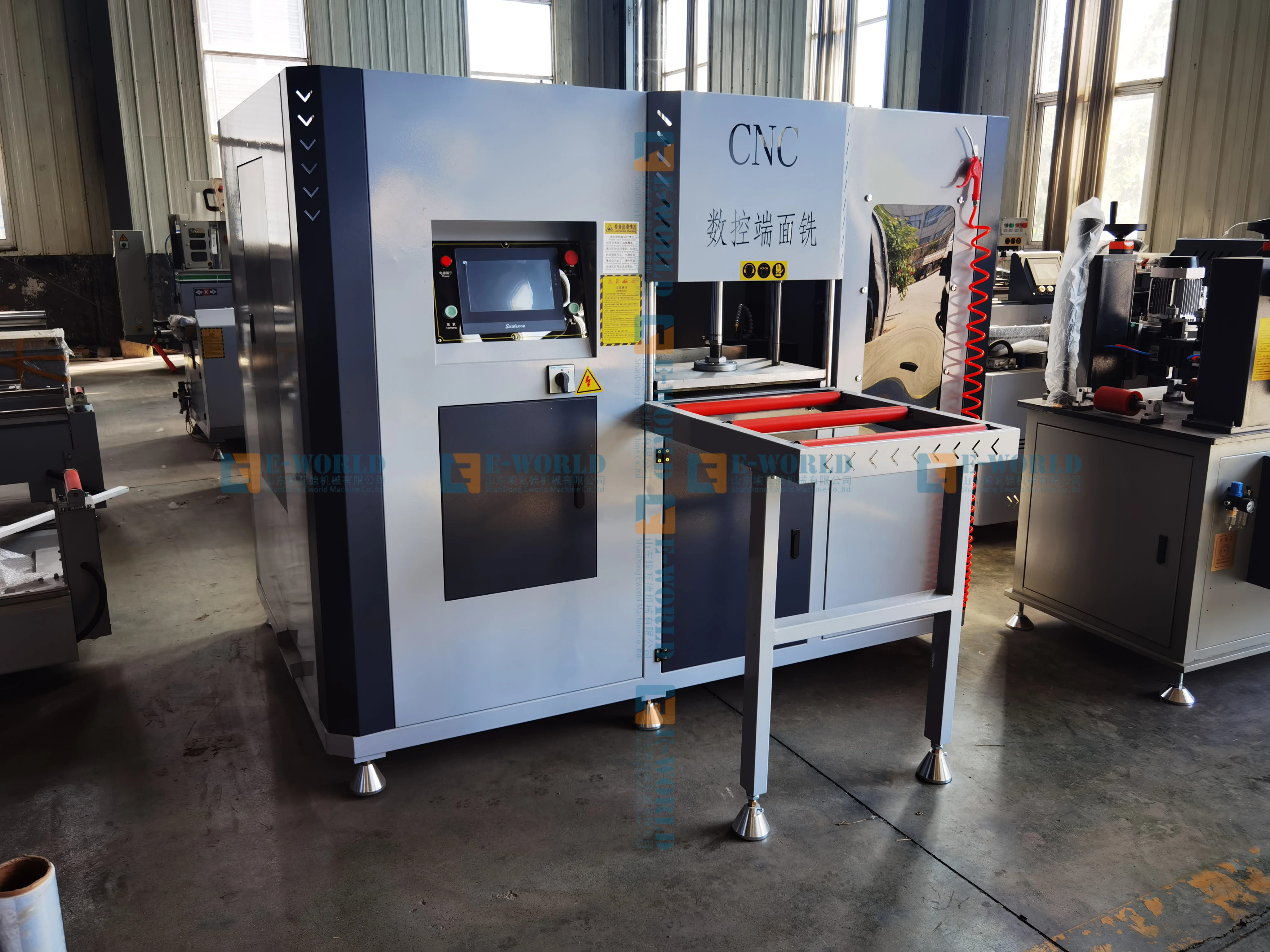 New design PLC control CNC end milling machine/aluminum windows doors end milling machine