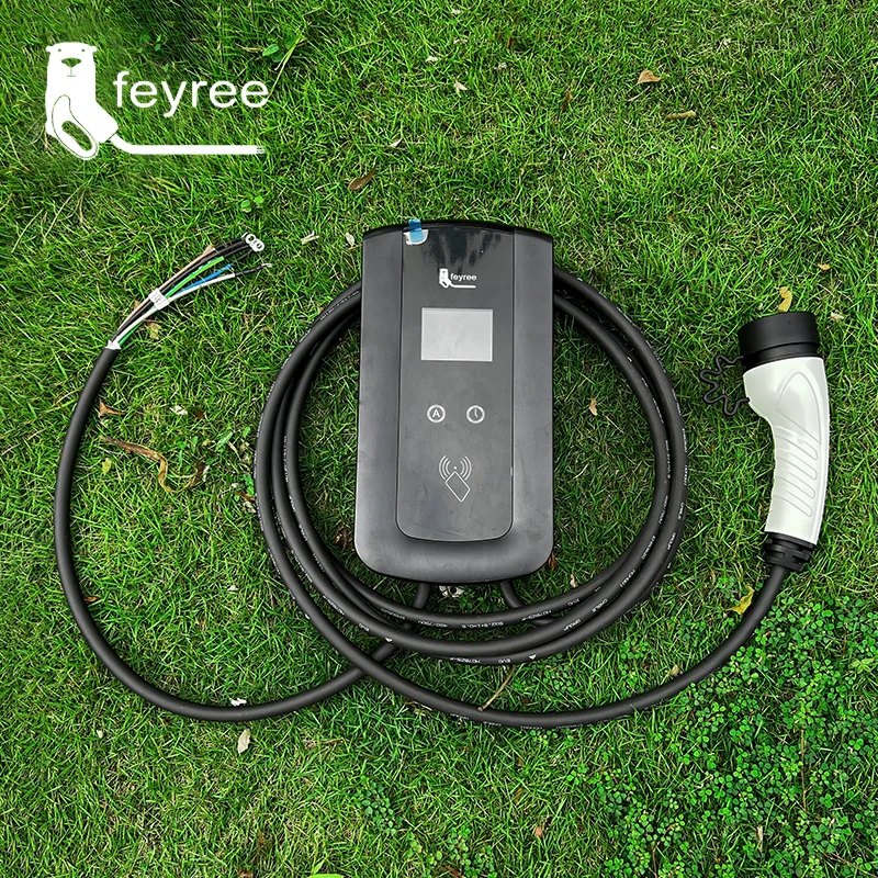 OEM ODM electric car solar ev charger type 2 ocpp ac wall box home ev charging station with advertisement display