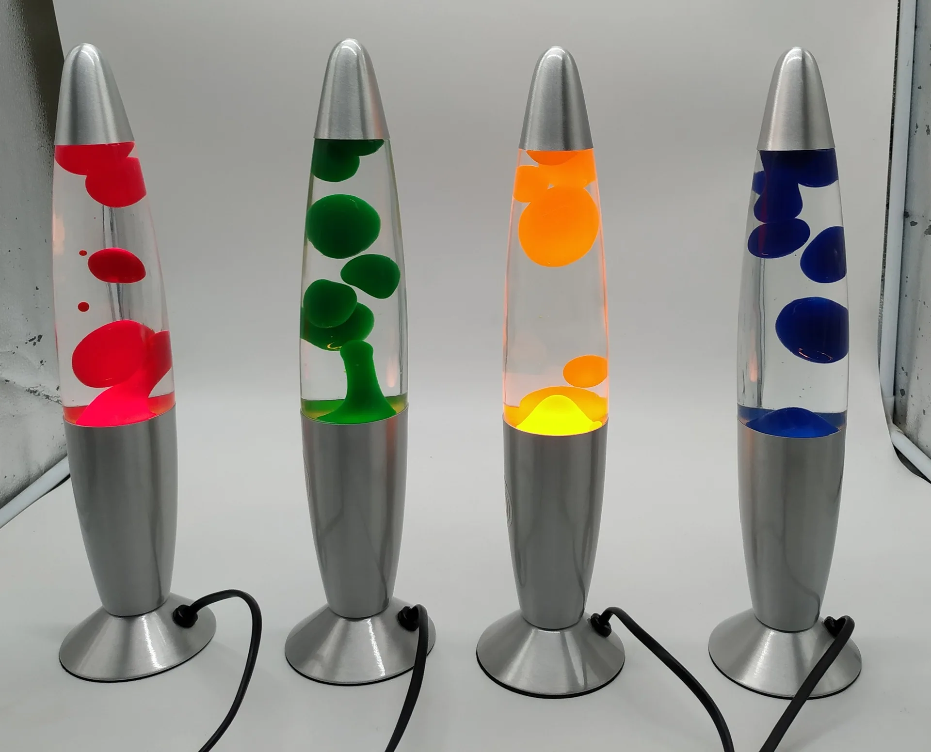 OEM ODM Custom Lava Lamp Trend Classic  Aluminum Base Rocket Wax Lights for Home Indoor Hotel Shop Decor