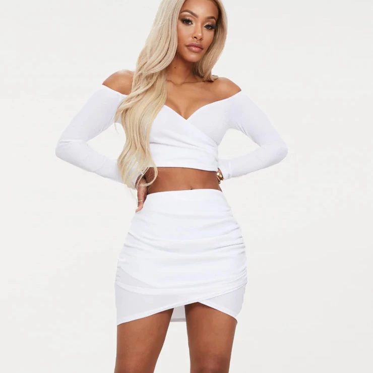 Женский летний костюм ZY2021 из двух предметов с длинными рукавами, топом на одно плечо и юбкой-бедрами