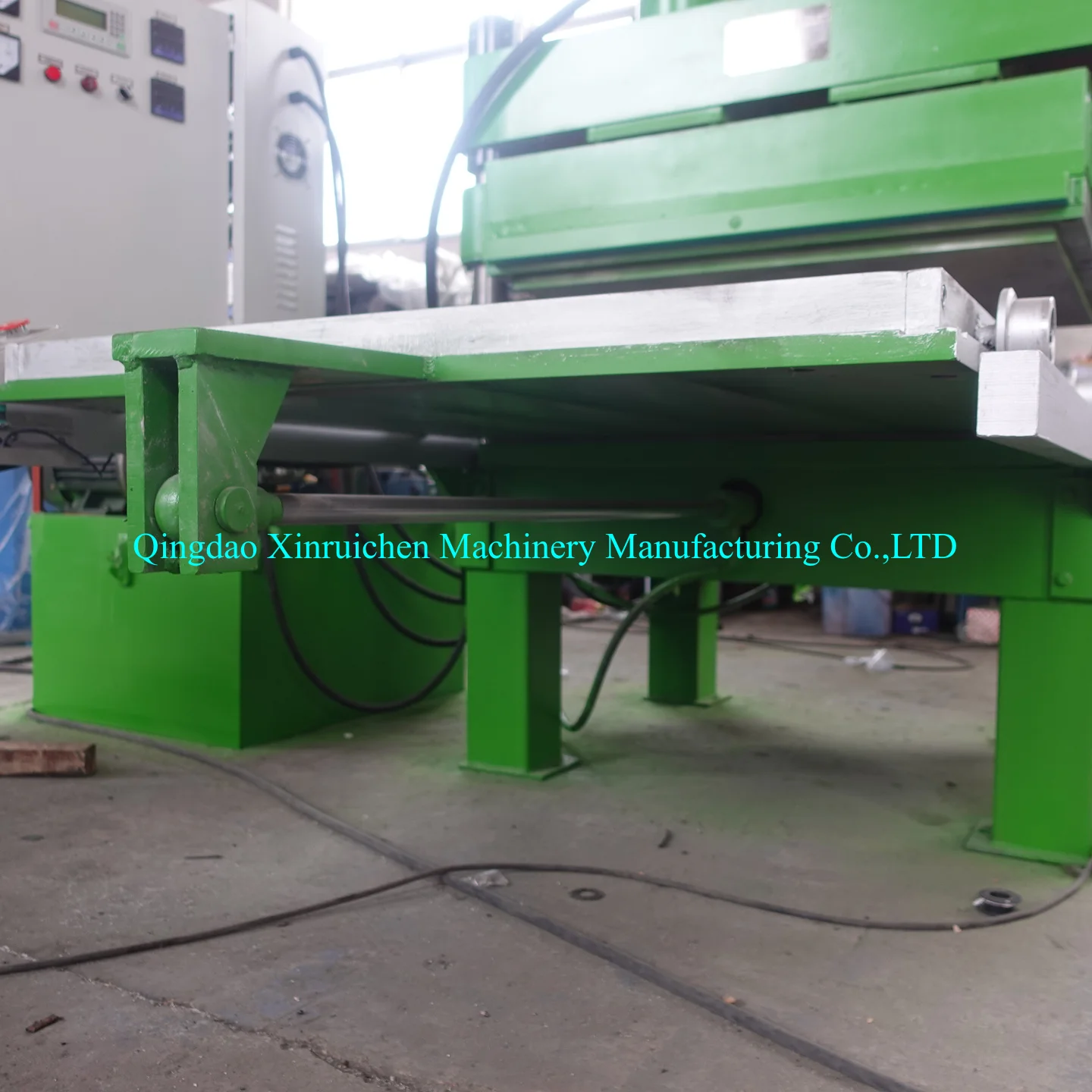 Down Stroke Type rubber interlock brick making machine/rubber tiles production equipment
