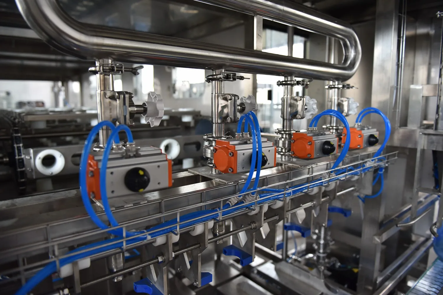 Automatic 20 Liter 3 4 5 Gallon Mineral Water Production Line Plant Price / 18.9L Bottle Barrel Filling Machine