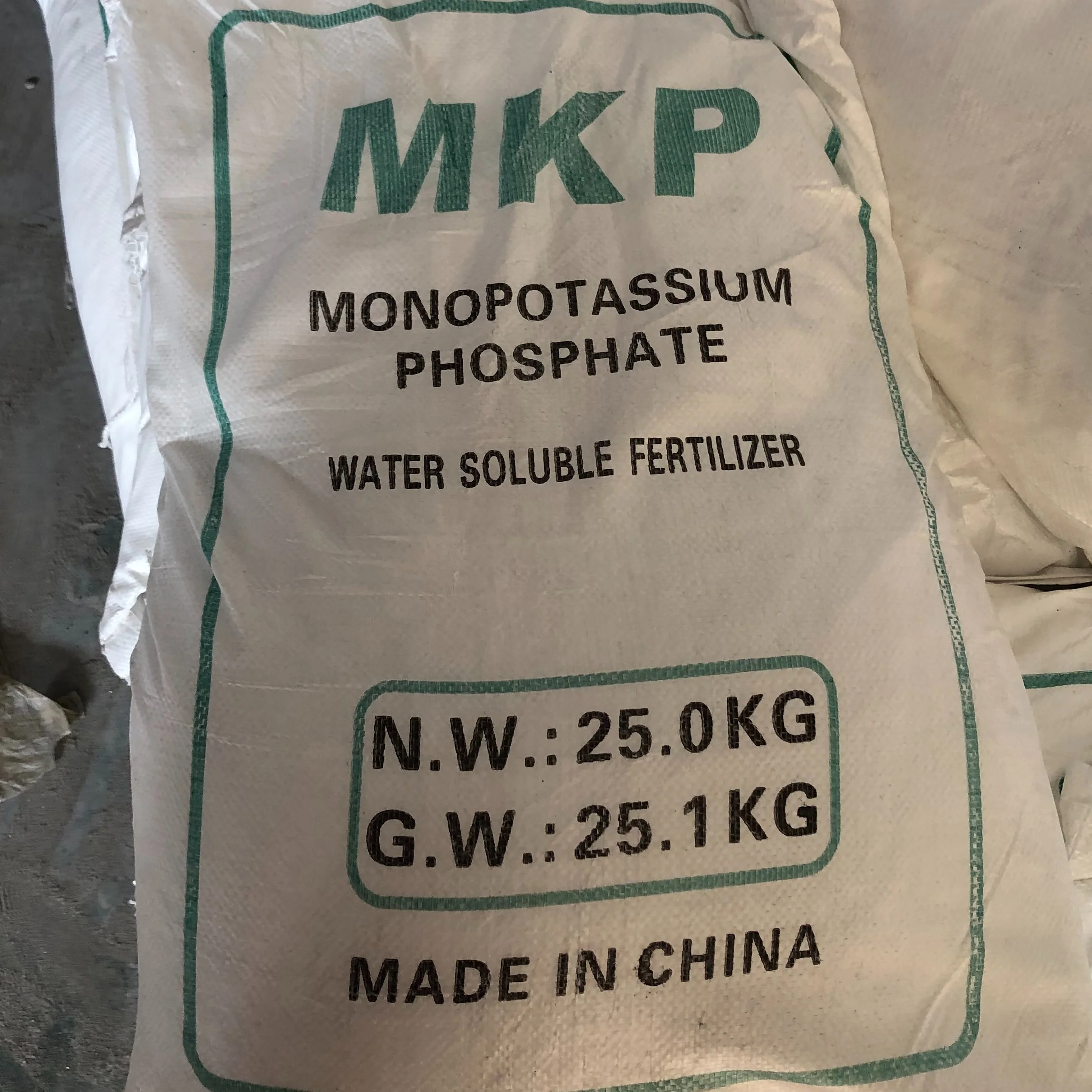 food grade potassium dihydrogen phosphate food flavoring agent  MKP