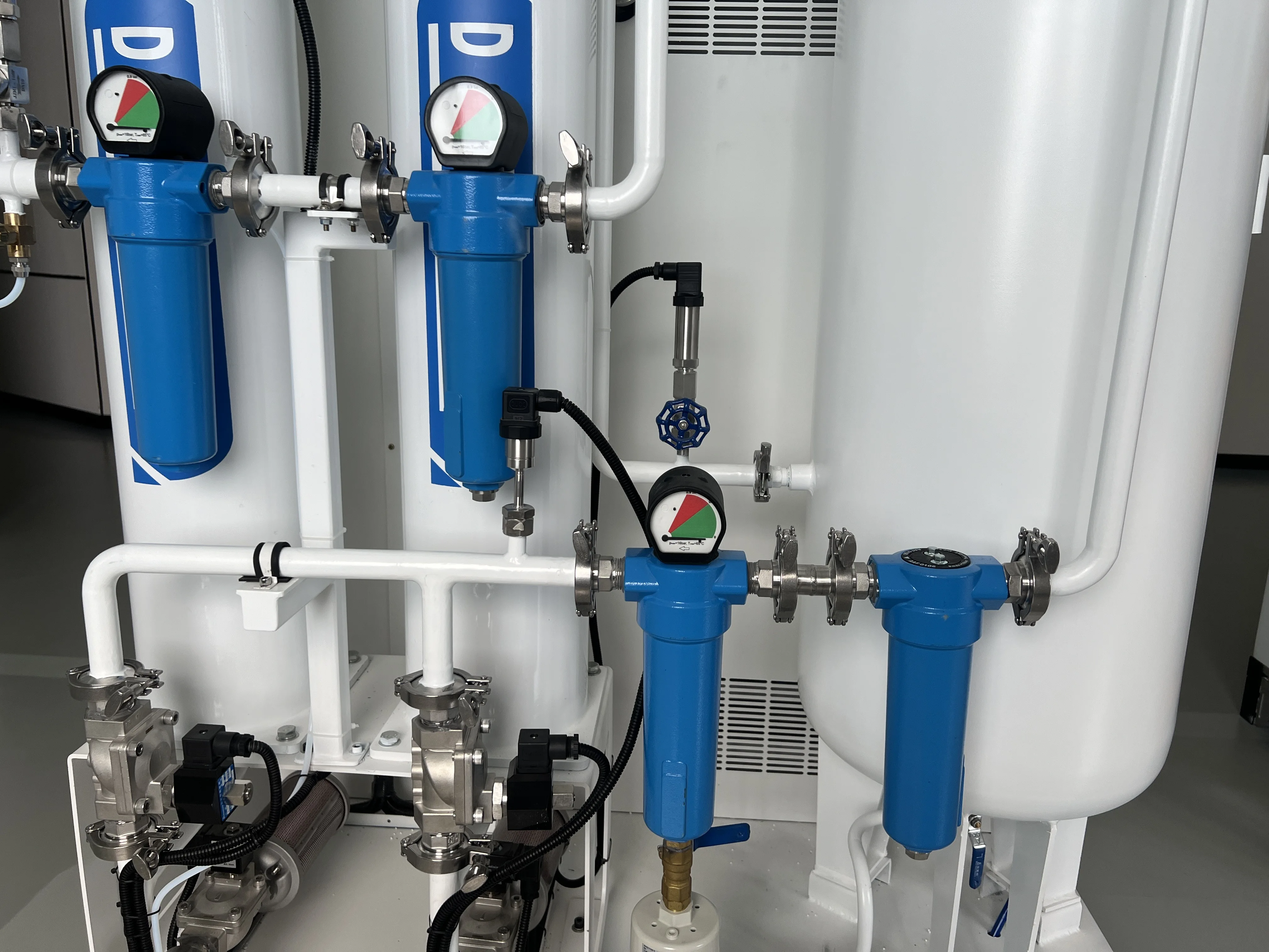 High quality wholesale Scroll type air compressor 7.5 KW oil free air compressor silent for clinic Dental air compressors