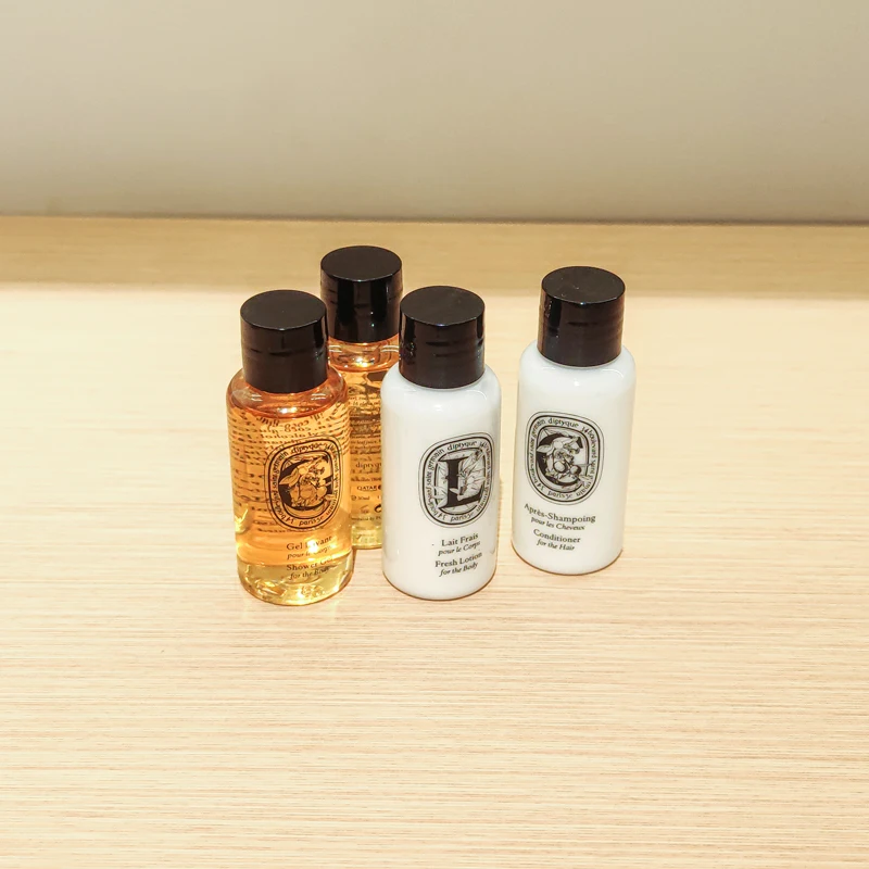 Tiktok Hot Seller Gel De Ducha Natural Organic Moisturizing Body Wash Skin Care Whitening Liquid Natural Soap Glitter Shower Gel