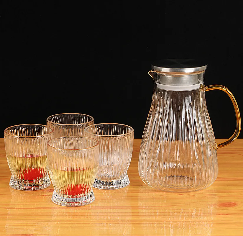 1.6L Clear Striped High Borosilicate Glass Water Pitcher With Lid and Spout Gift Box Glass Water Jug With 4pcs Glass Cups