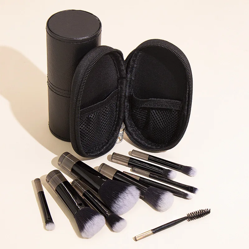DailyQueen Wholesale Travel Fantasy Mini Brush Kit Makeup Brushes For Eyeshadow Highlight Contour Concealer Mini Sized