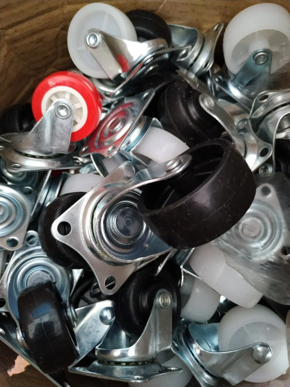 1 inch to 3 inch light duty small nylon caster wheel