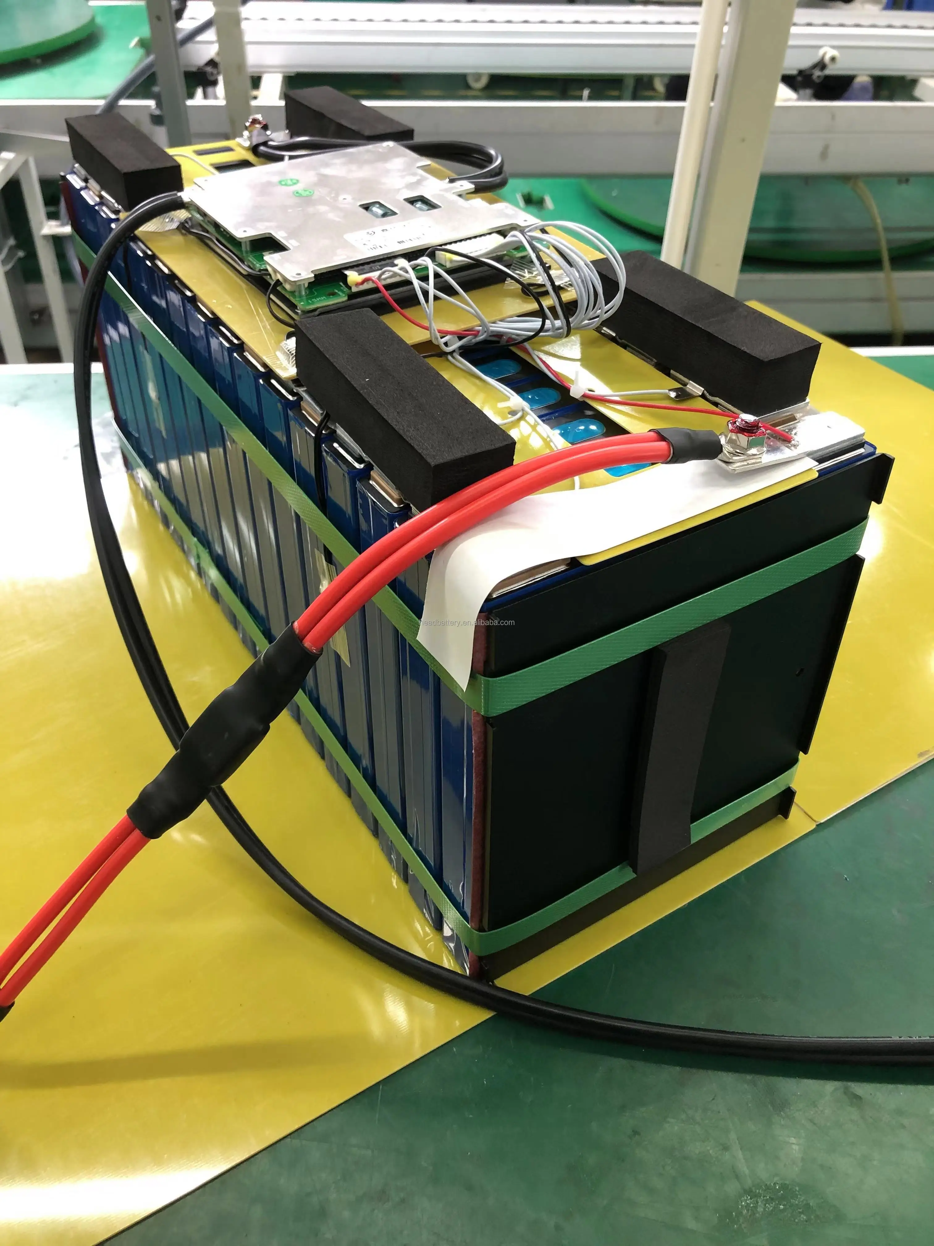 Оптовая продажа Заводская портативная литиевая батарея 25 6 В 60 А * ч lifepo4 oem/odm IP67 водонепроницаемая для хранения энергии кемпинга