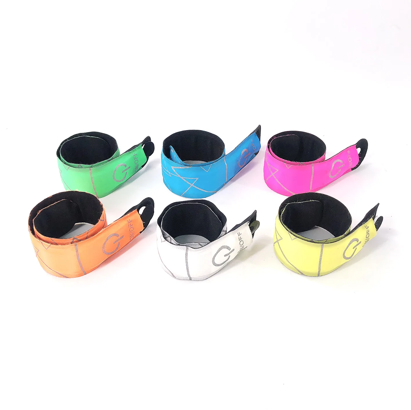 Adjustable Strap Safety LED Armband LED Slap Bracelets Glow in The Dark Night Running Gear for Jogging