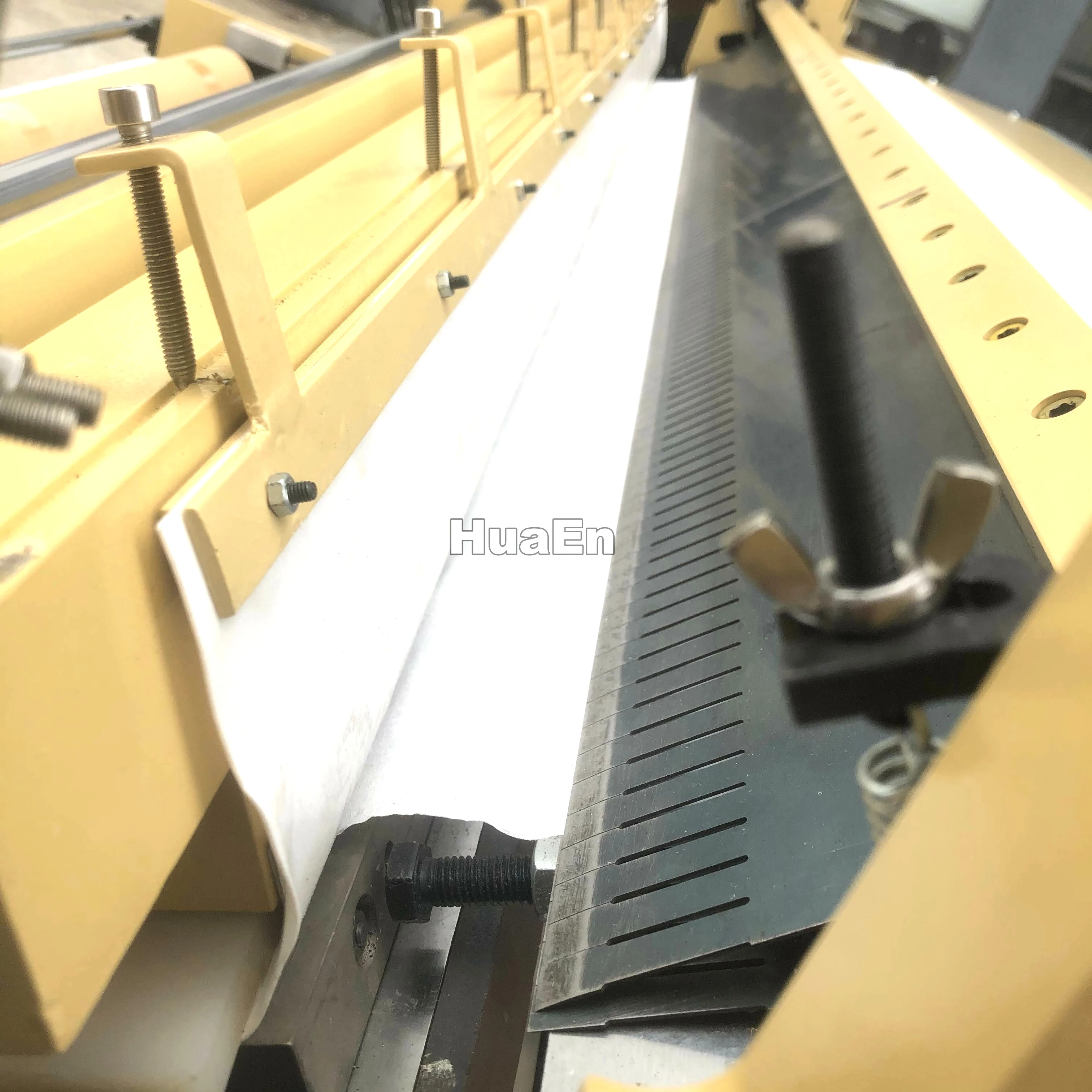 Производитель HuaEn HE202, машина для заточки текстиля, компьютерируемая плиссировочная машина для тканей