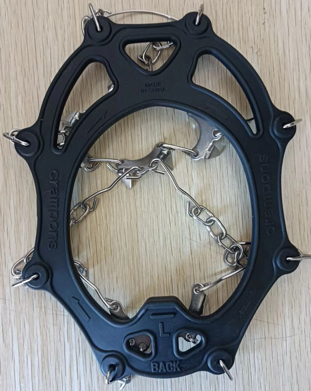 Ice Snow Grips Traction Cleats Shoes Grips 10-18 Spikes Boots Shoes Safe Protect Crampons Anti Slip Chain Shoe Ice Walker SAC02A