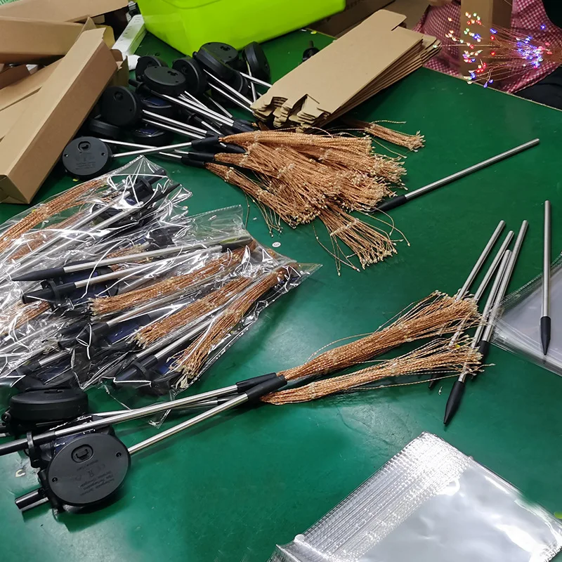 OEM/ODM Waterproof Fairy Garland LED Light LED Outdoor Solar Fireworks Lights String Garden Lawn Street decoration lighting lamp