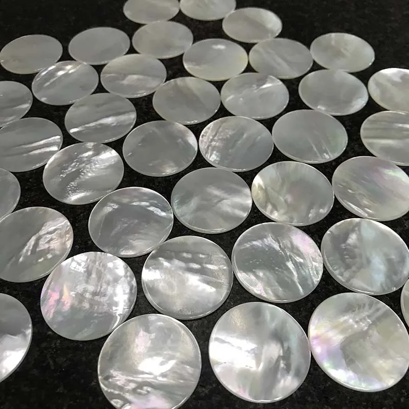 Cheap 30mm White Mother of Pearl Shell Chips Blanks Cut Round Mop Flakes Inlay Jewelry