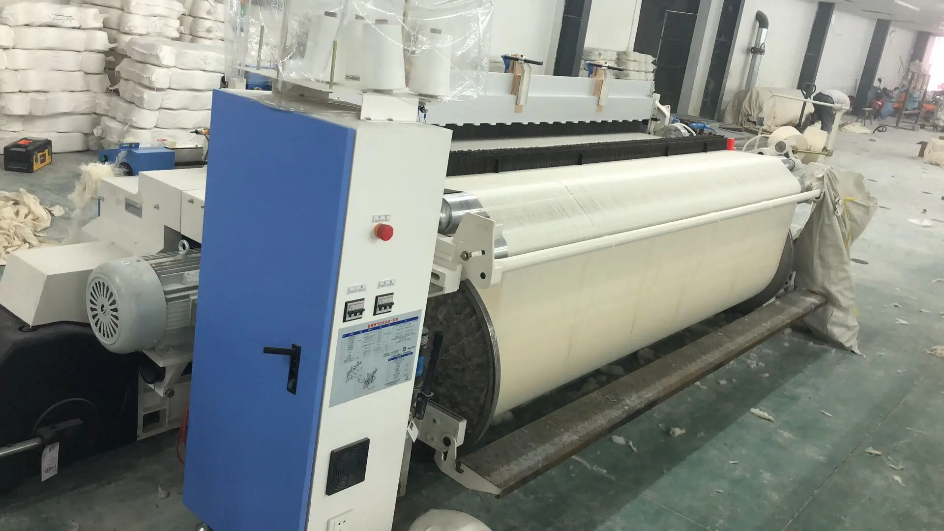 Cheap high speed double beam big weaving water jet loom for silk fabric