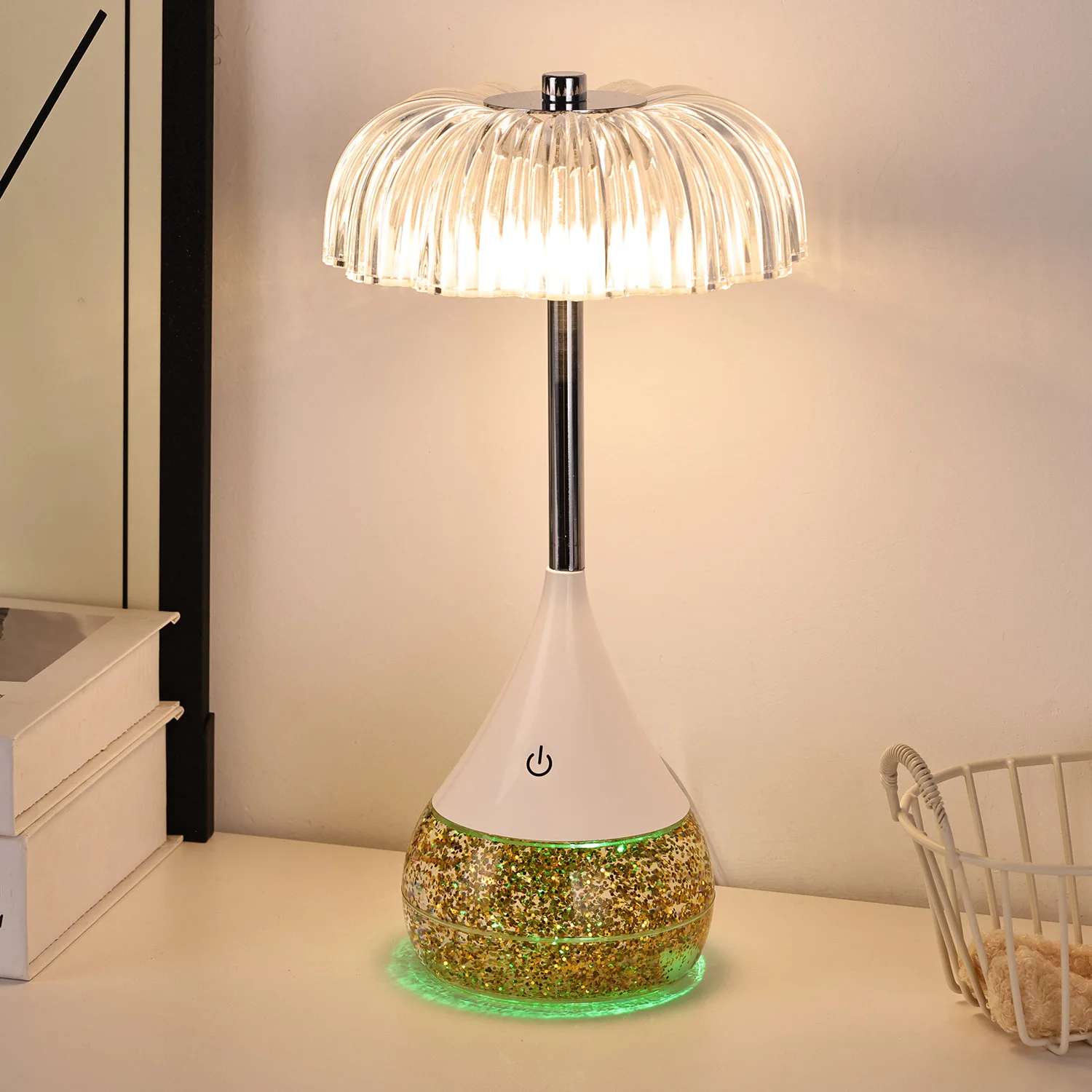 Simplicity Style Night Light RGB Glitter Bottle Eye Protect Transparent rubik Cube Led Desk Lamp with Crystal Shade