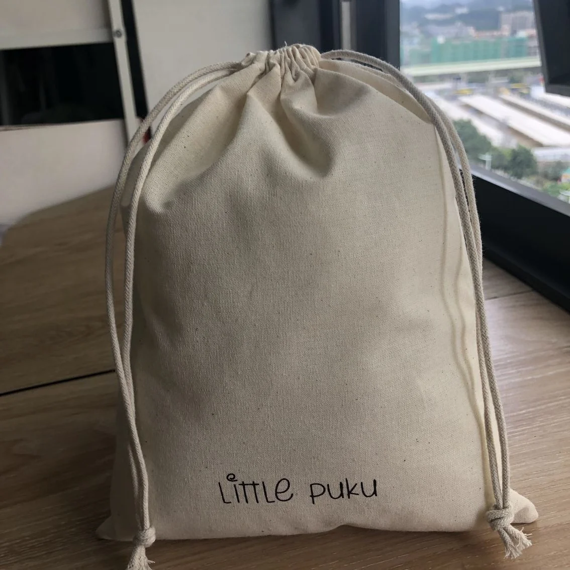 Муслиновый Хлопковый мешок на шнурке с принтом логотипа на заказ, муслиновый хлопковый Подарочный упаковочный мешок