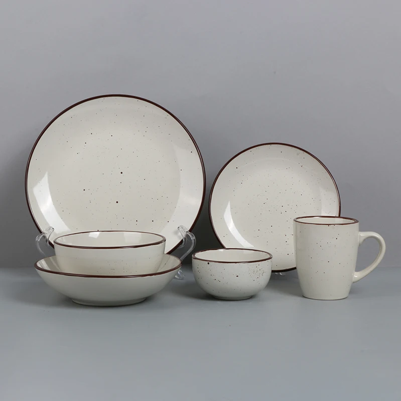 Hot Selling High Quality Nordic Style  Ceramic Tableware Set Black Dot Design Porcelain  Ceramic Dinnerware Set