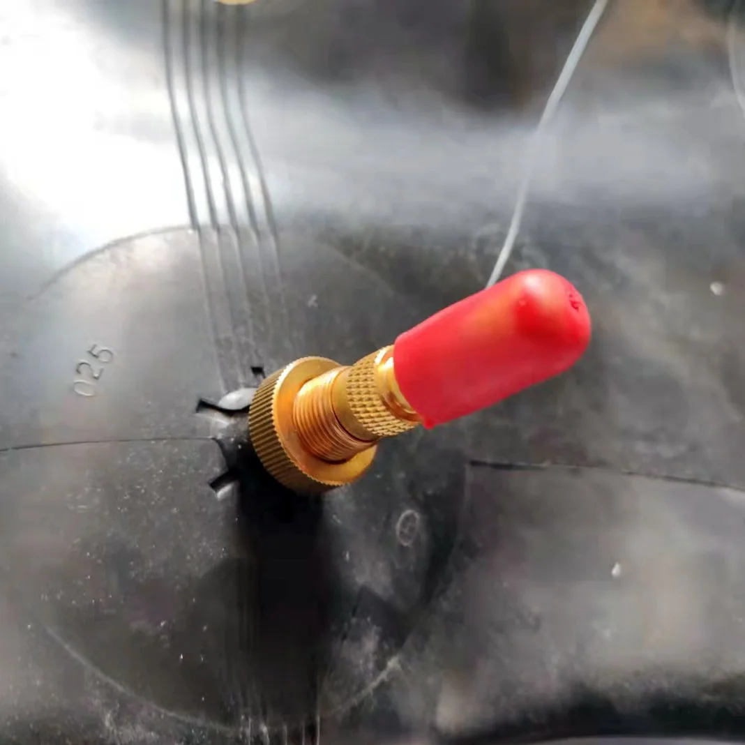 11.2-24, 12.4-24 11/2/24,12/4/24 Agricultural tractor butyl inner tube, truck tires tube, Automotive Rubber tires inner tube