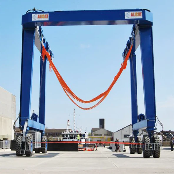 100 ton 200 ton 300 ton Factory price marine travel lift harbour ship yachts boat lifting gantry crane for sale