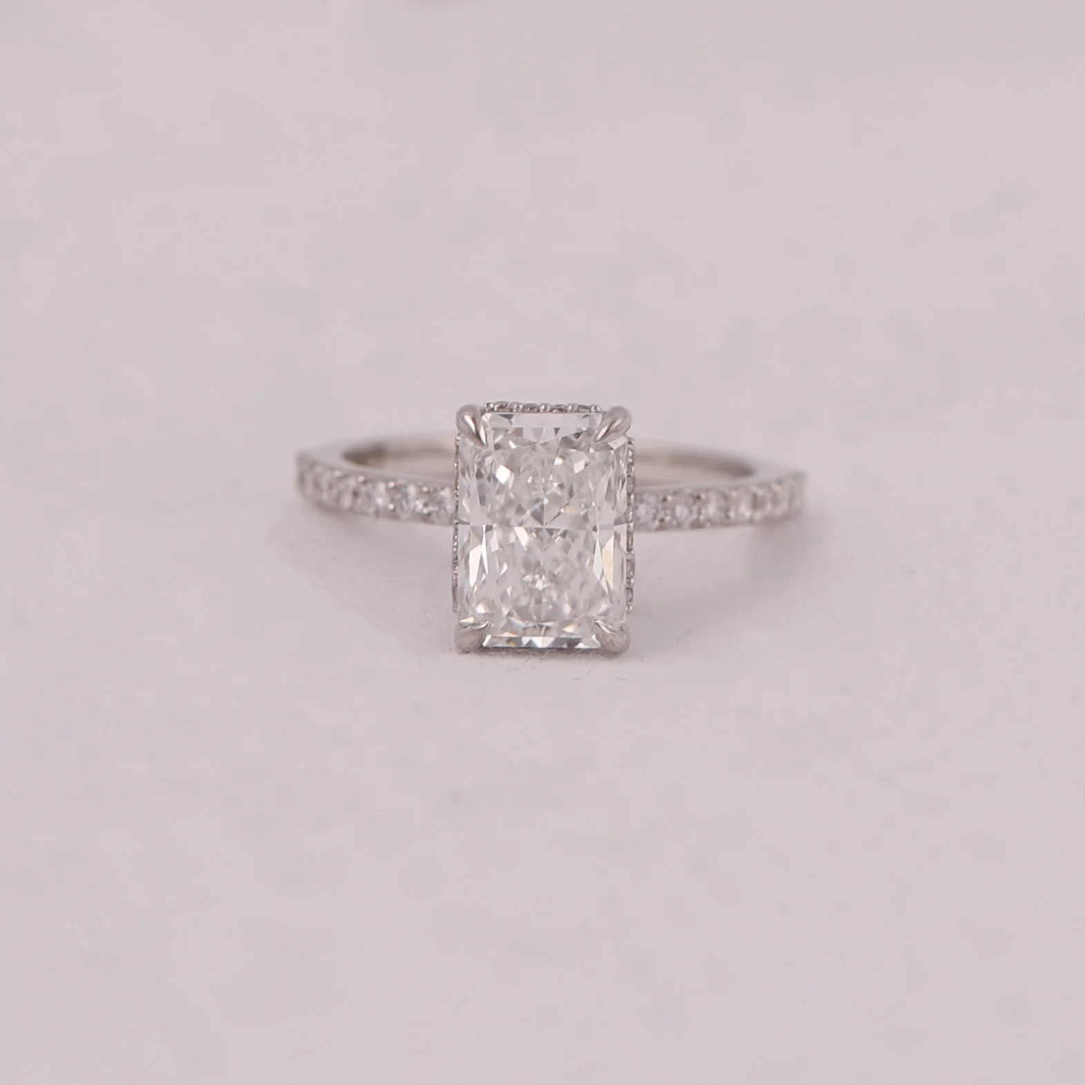 2.50  Total Carat Wright Huge Radiant Cut CVD Prong Setting Ring/  Lab Created Diamond Luxurious Ring In 14 KT Solid Gold