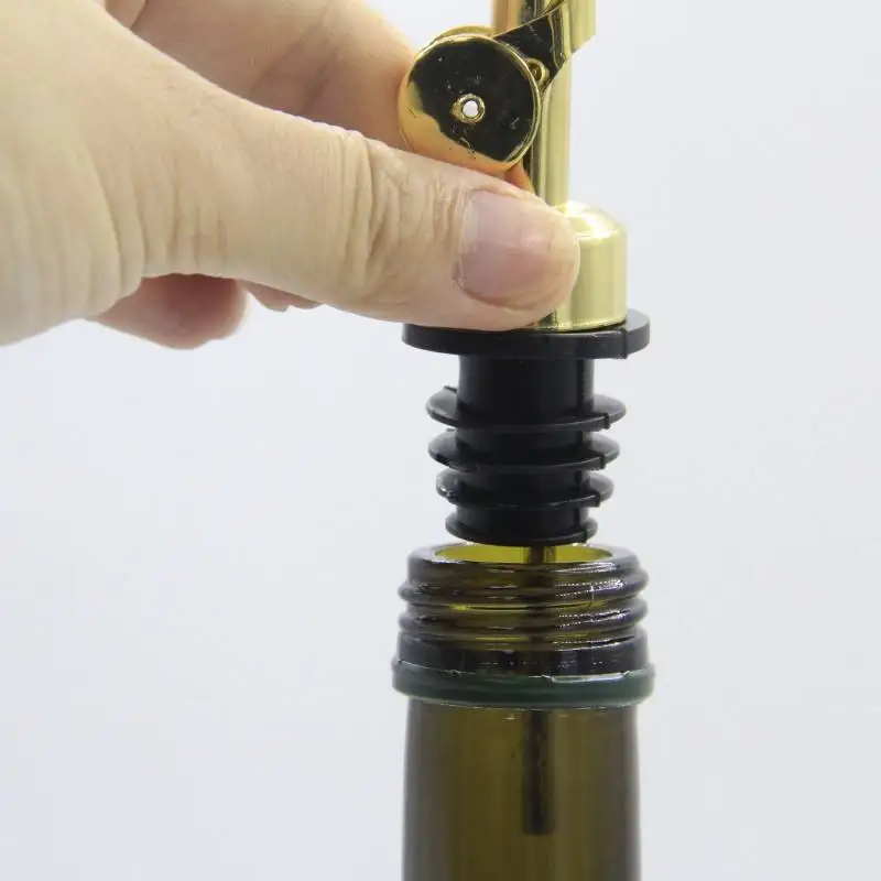Wholesale stock 304 stainless steel kitchen cocktail olive oil bottle automatic opening and closing nozzle pour bottle lid