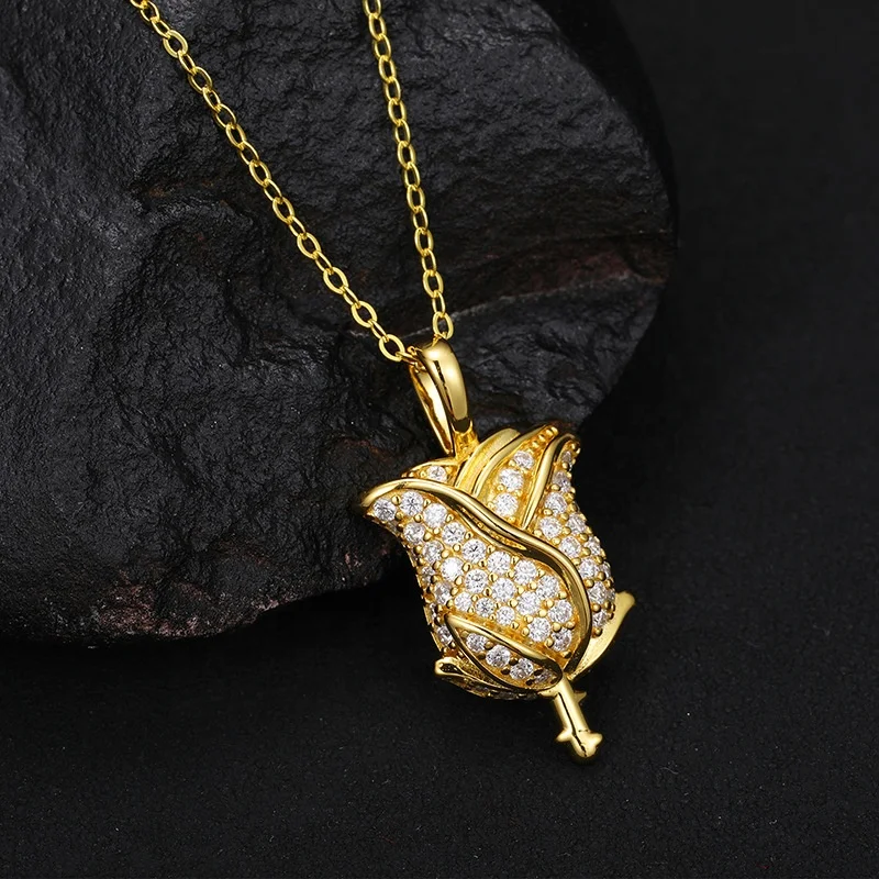 Moissanite Rose Flower Pendant For Women 925 Sterling Silver Charm Iced Out Fashion Hip Hop Necklace Chain Rock Jewelry Gifts