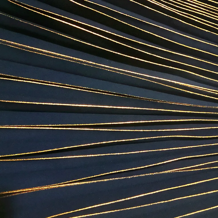 
New style golden edge thick material pleated dress fabric 