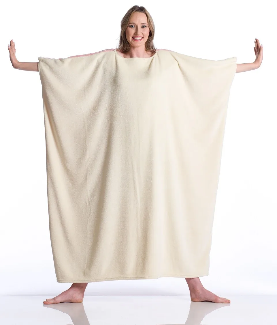 100% POLYESTER HIGH QUALITY COZY WEARABLE FLEECE BLANKET WITH SLEEVES LIGHT BLUE PACKED GIFT BOX FOR WHOLESALE