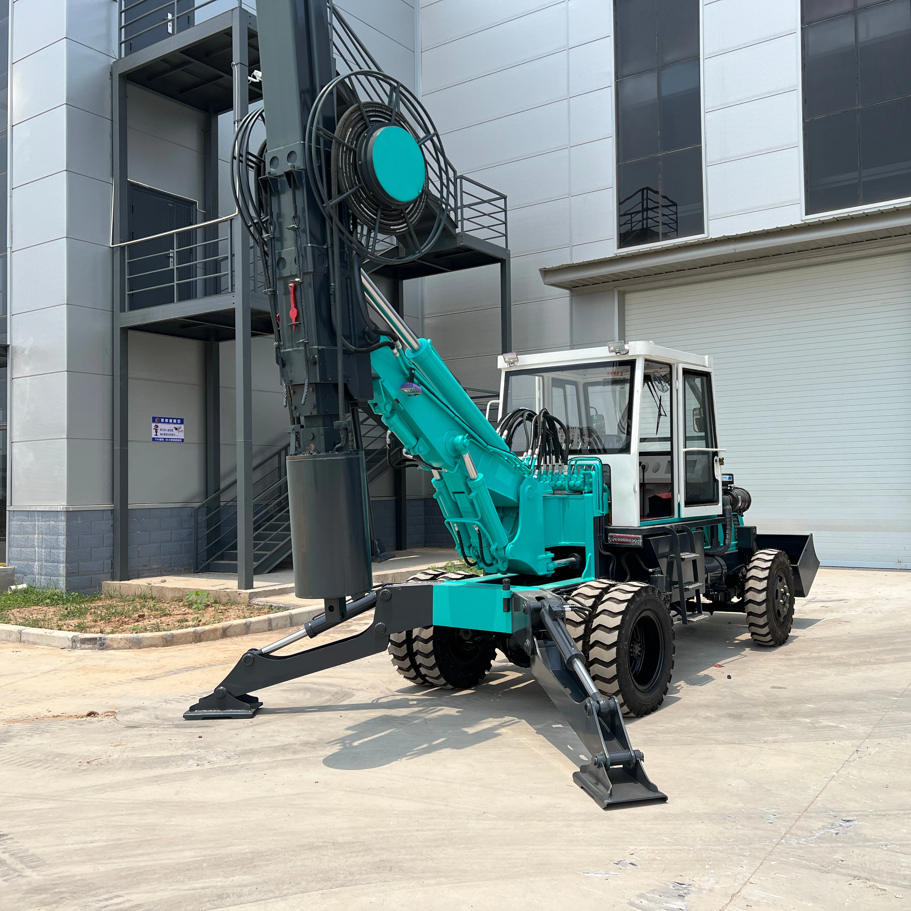 HFD-20 Wheeled Construction Rotary Drilling Rig machine rotary piling price for sale