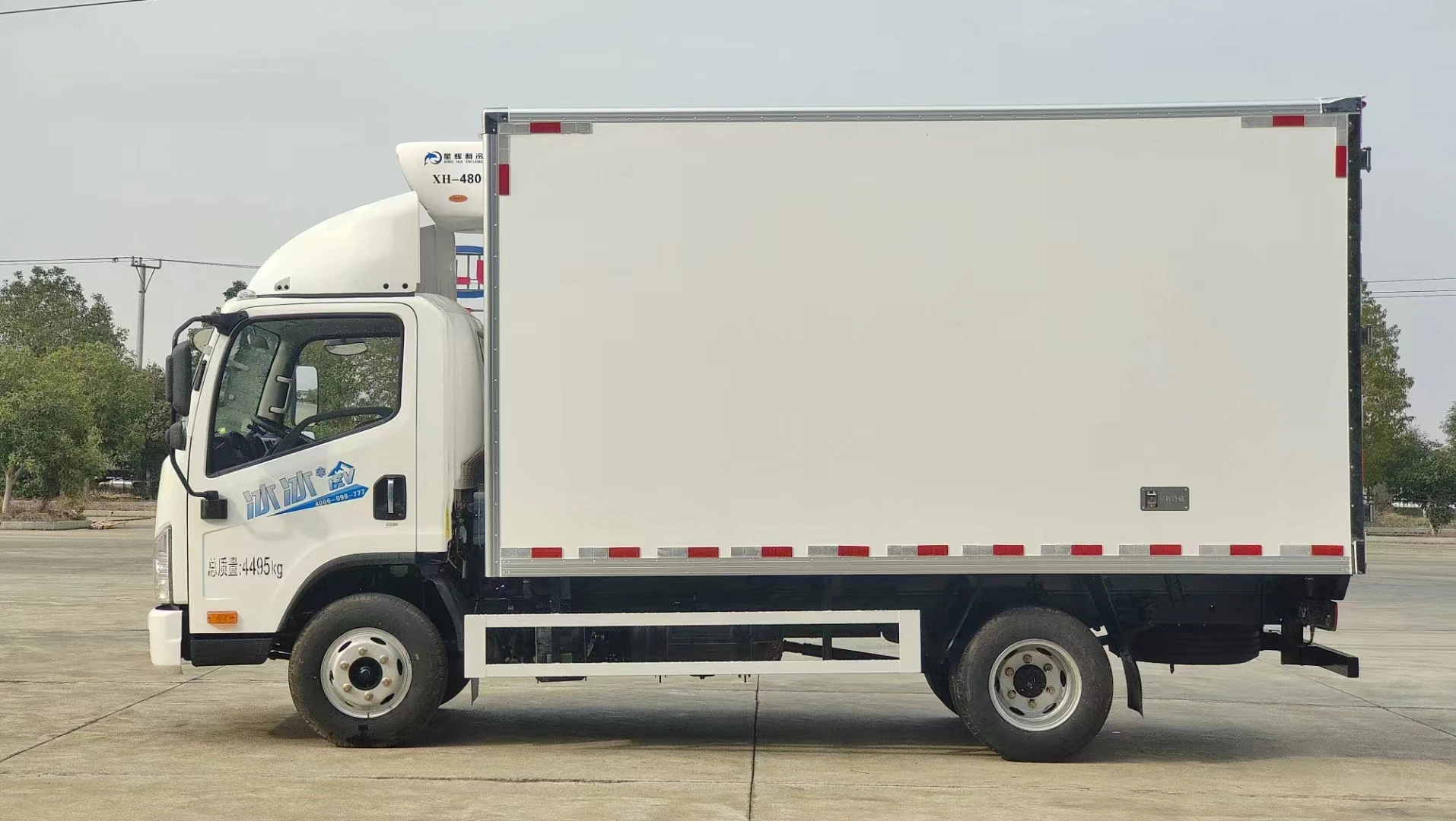 2024 Liberation Brand Small 4.2m Refrigerated Refrigerated Transport Vehicle