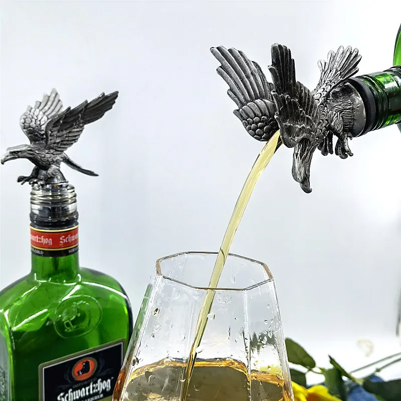 Bar Accessories Metal Eagle Wine Mouth Animal Wine Pourer Zinc Alloy Eagle Head Wine Pourer