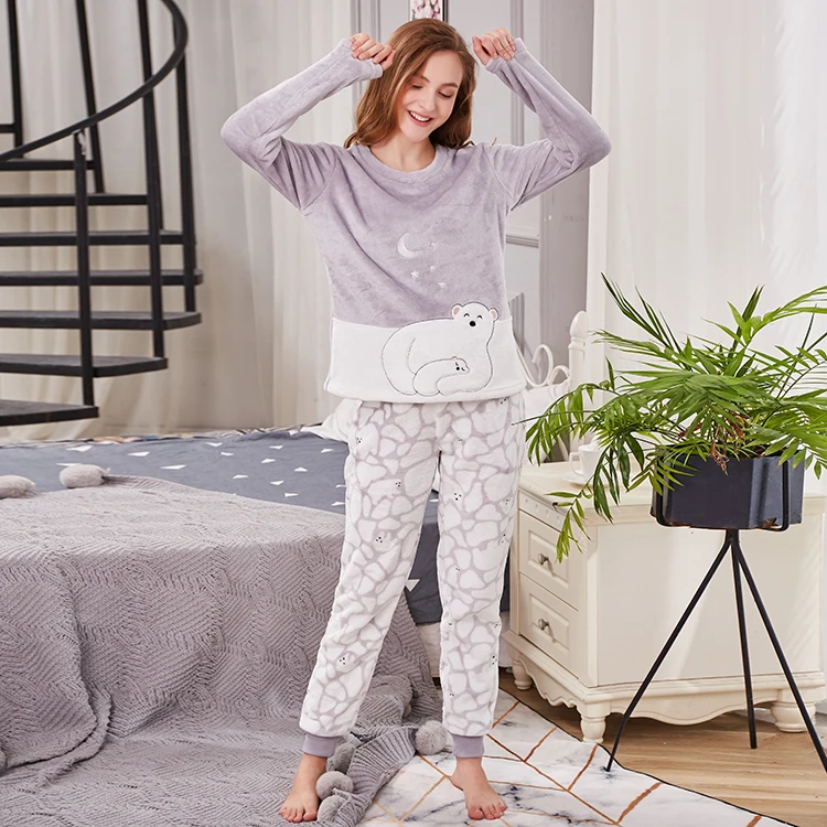 Hot Sale Warm Flannel Velvet Sleepwear Winter Women Thick Pajamas Set