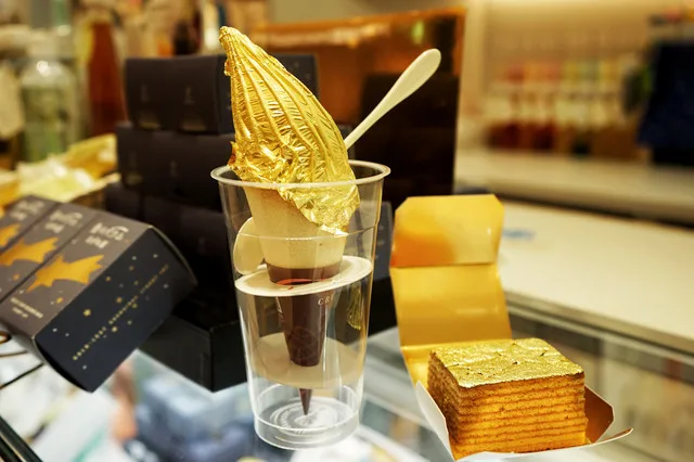 500pcs/pack 24k genuine gold leaf ornament craft 4.33*4.33cm Edible Gold foil sheets for furniture Buddha gilding