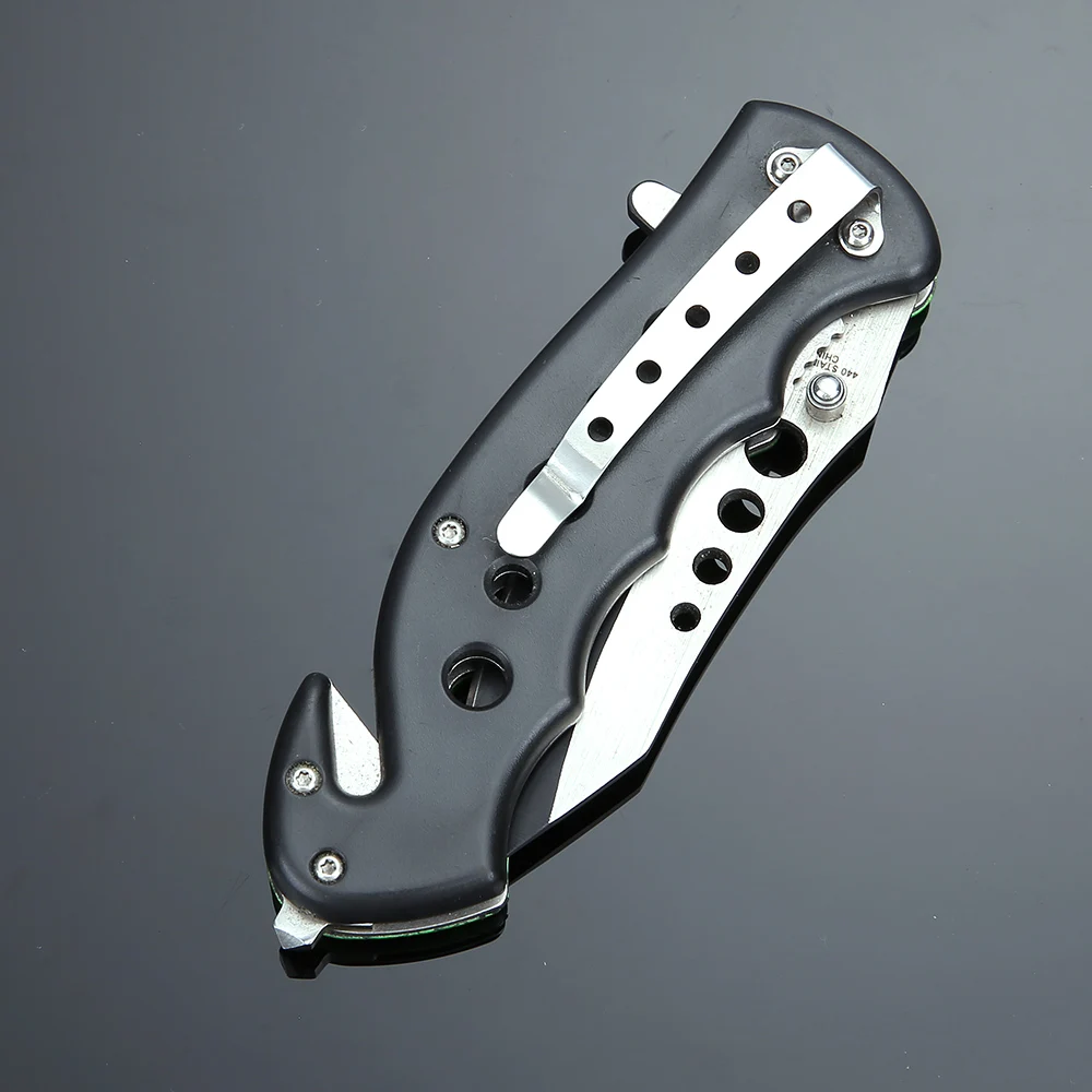 Outdoor Multi Functional Folding Knife Plastic Camouflage Handle Tactics Pocket Knife With Window Breaker and Rope Cutter