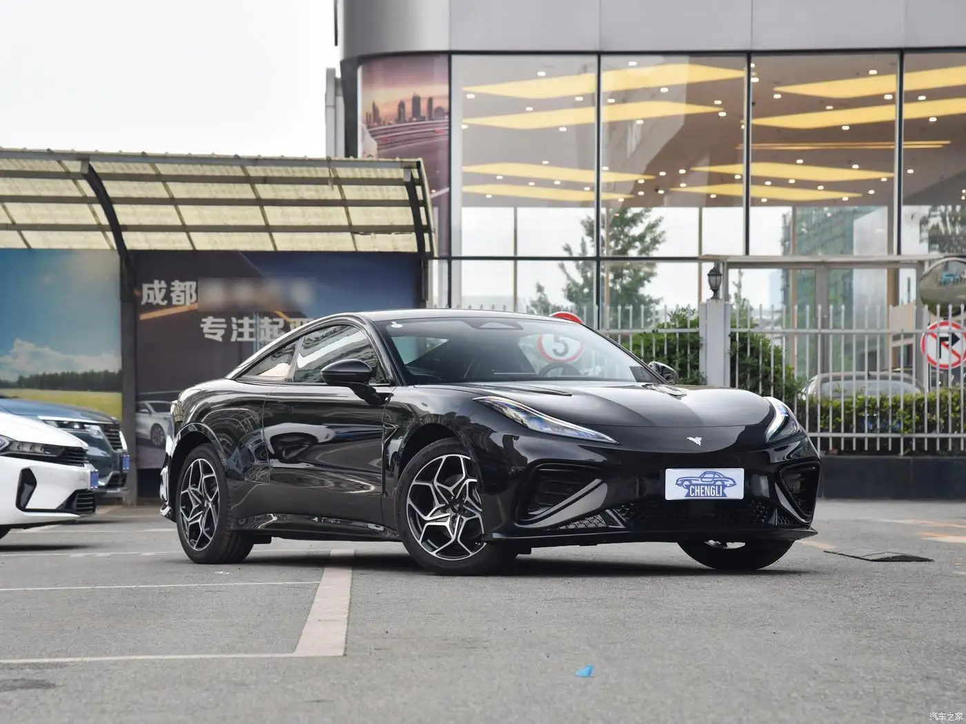 Китайский бренд nzha Gt 2-дверный 4-местный спортивный автомобиль Neta новые энергетические транспортные средства EV