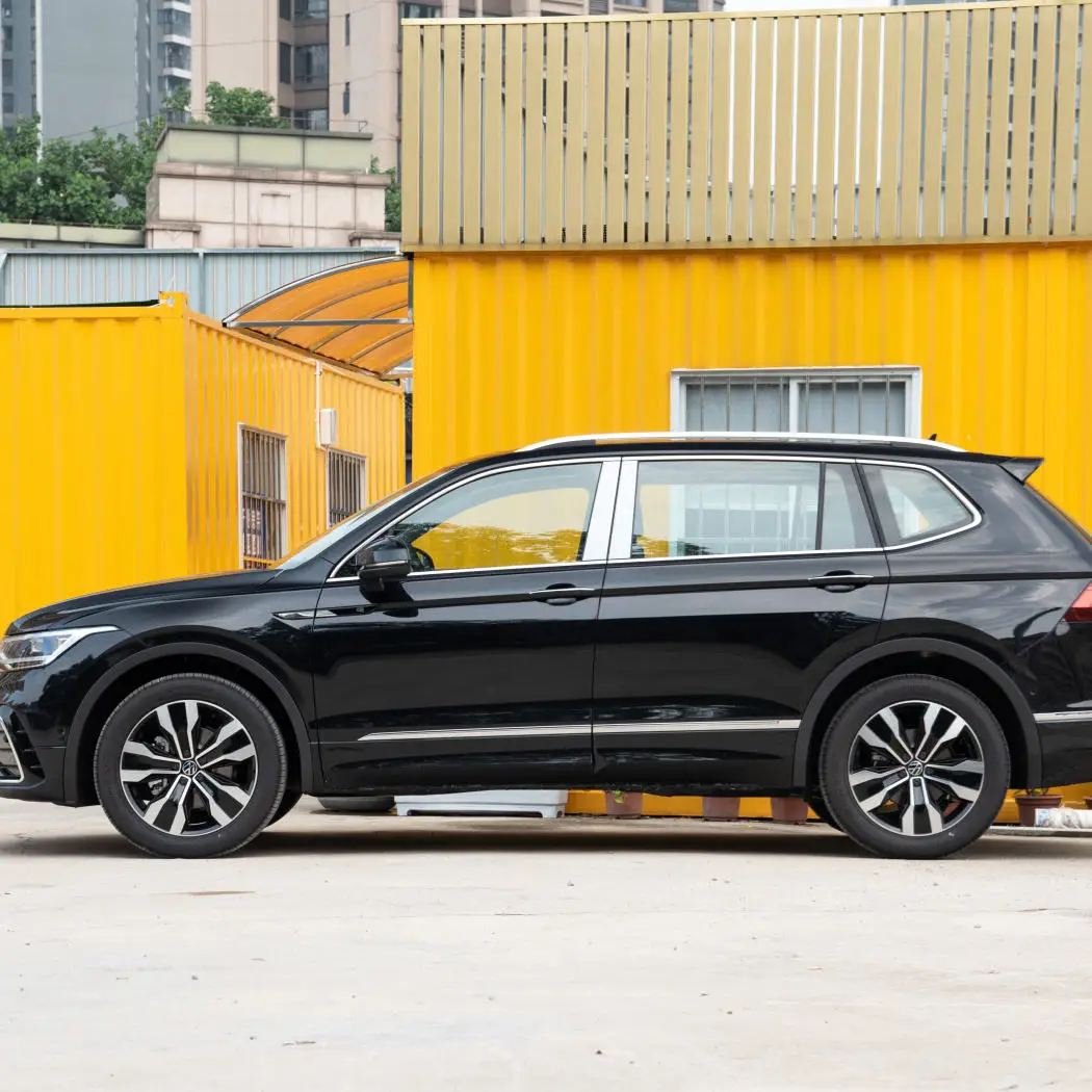 Volkswagen Tiguan L Large 5-Seater Midsize SUV FWD  Gasoline/Petrol High Space Vehicle with Left Hand Drive