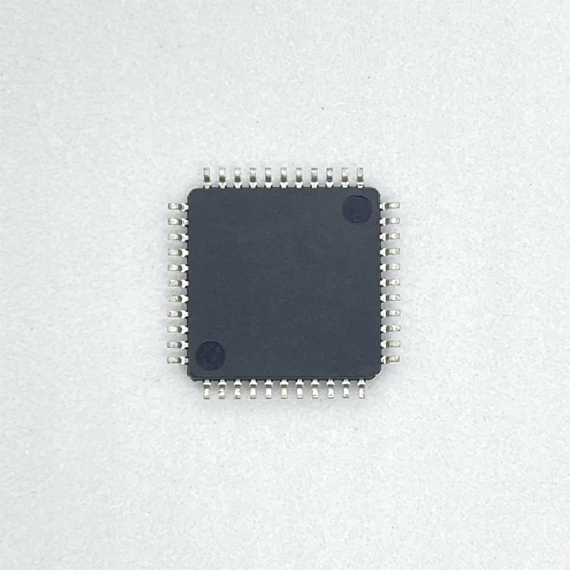 Electronic Components  PIC18LF4520-I/PT PIC18LF4520T-I/PT PIC18LF452-I/PT TQFP-44 New and Original (in stock)