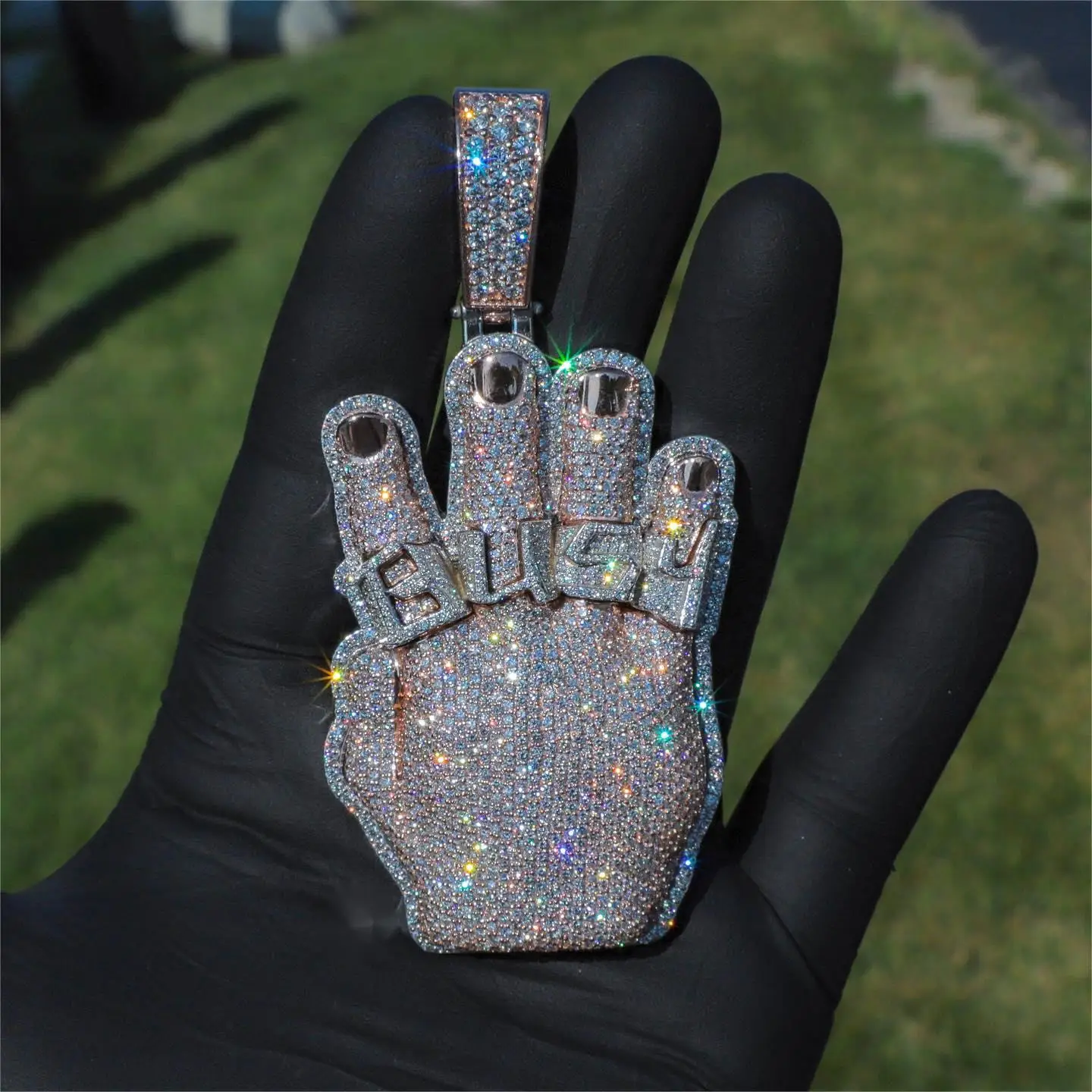 New Arrival S925 9K 10K 14K 18K Solid Gold Pendant High Quality Pendant Trendy Custom Hand Men Iced Out Pendant Hip Hop Jewelry