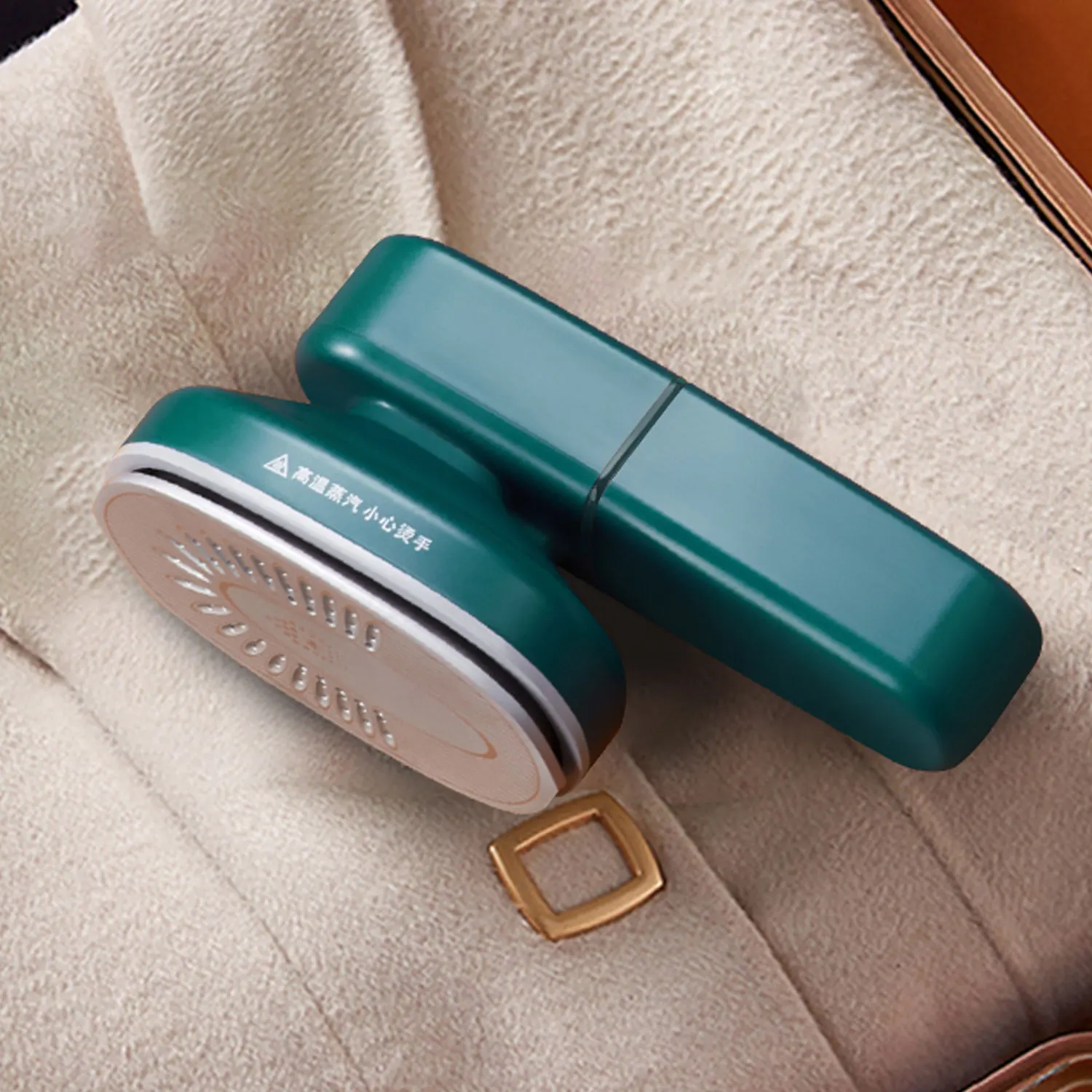 Popular Home Appliance Professional Portable Micro Steam Iron Dry And Wet Ironing Fast Ironing Pressing Iron