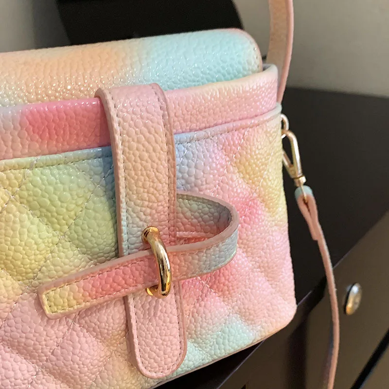 2022 New Fashion Ladies Pebbled Leather Quilted Effect Women Hand Bags Luxury Designer Tote Bag Mobile Phone Bags for Women