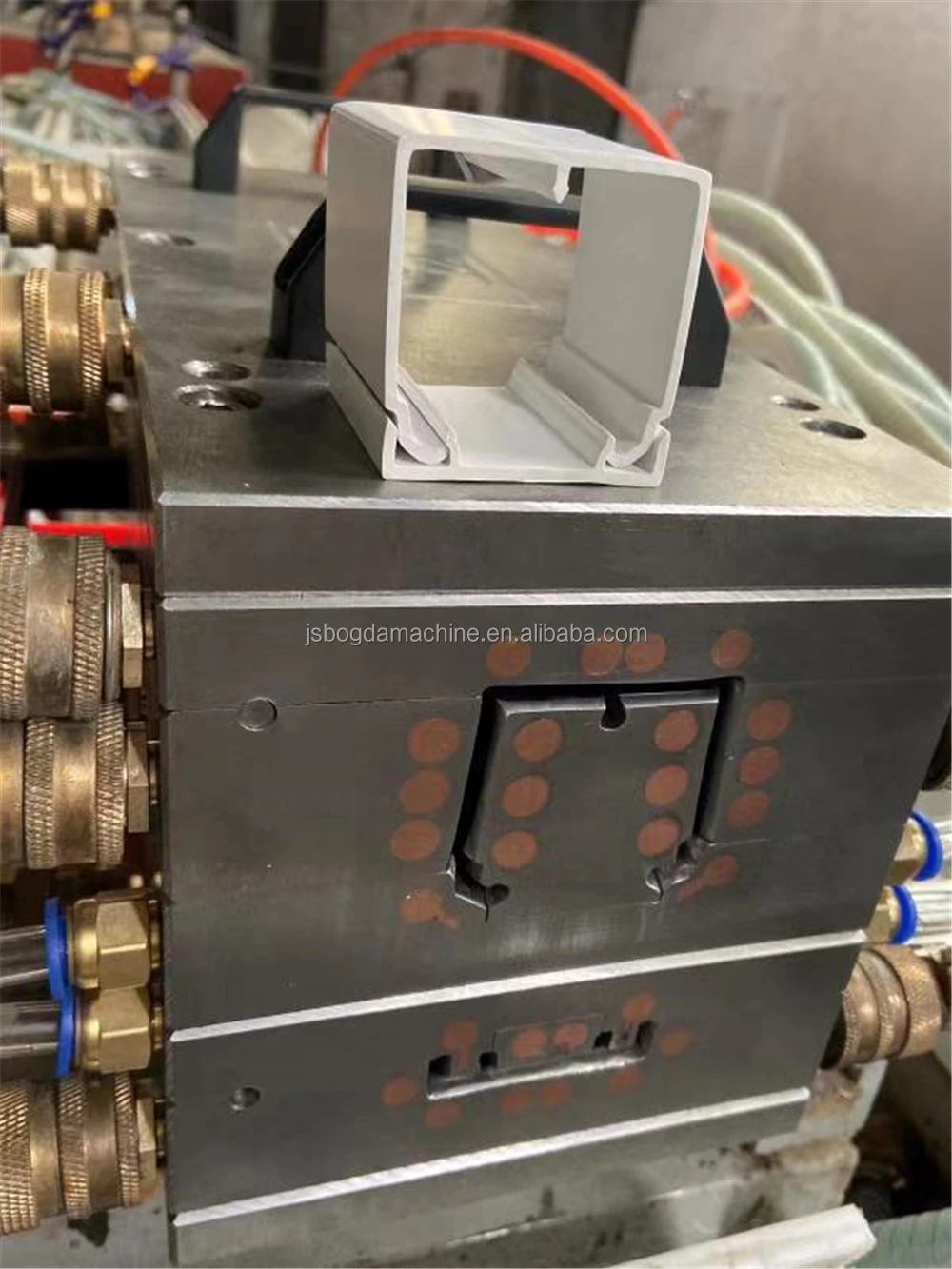 White PVC Open Slot Cable Tray Plastic Trunking Extrusion Production Line