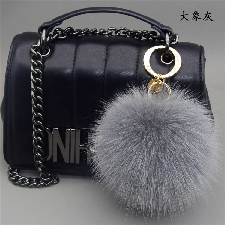 
2021 New Arrival Real Fox Fur Pompom Fox Fur 13CM Accessory Pom Poms with Keychain for Bags with Snap Button for Beanie Hats 