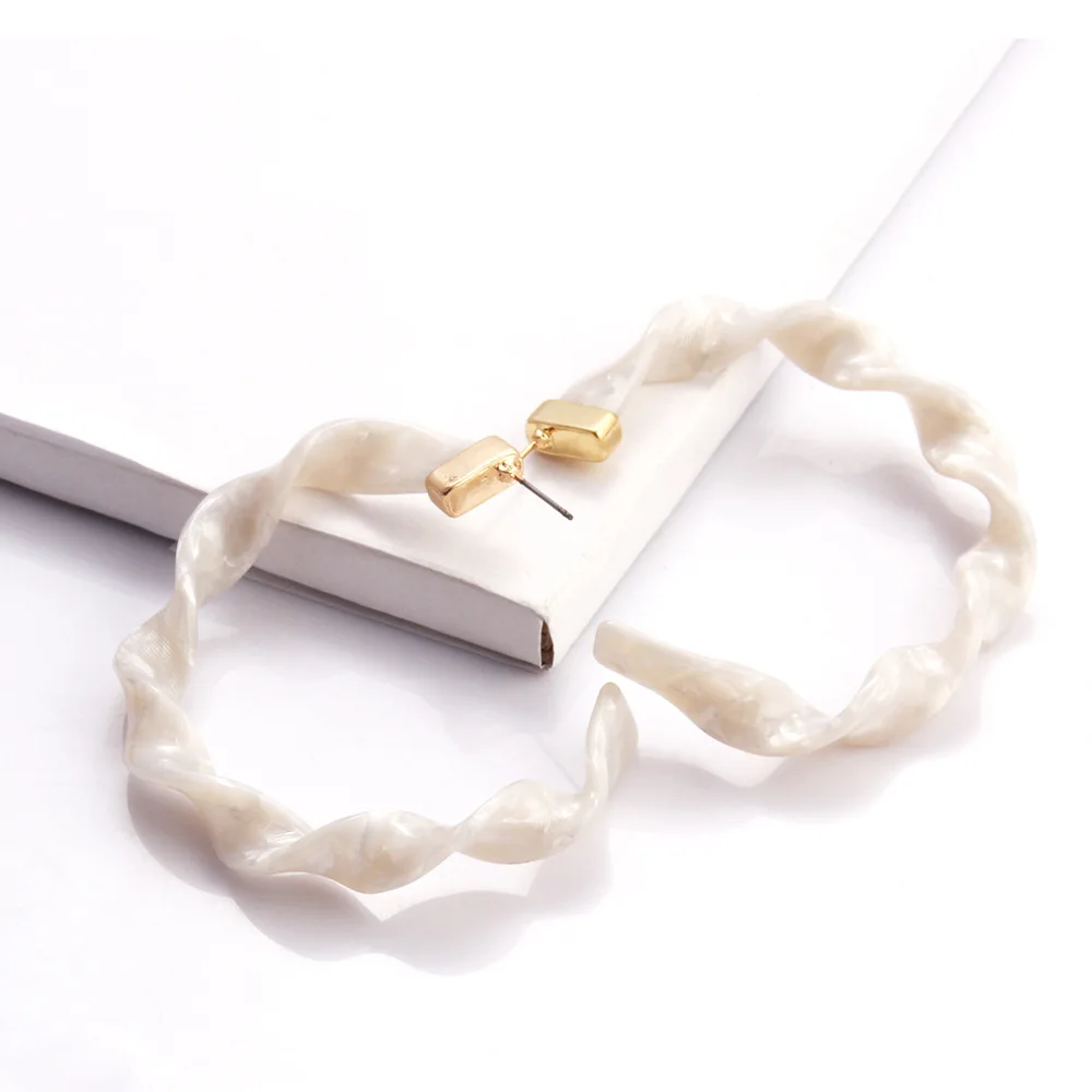 Fashion Women Jewelry Exaggerated Twist Spiral C shaped Tortoise Shell Resin Large Size Acrylic Acetate Stud Pin Hoop Earrings